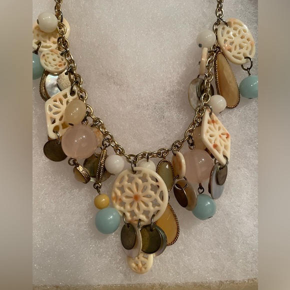 Fashion necklace - Picture 2 of 2